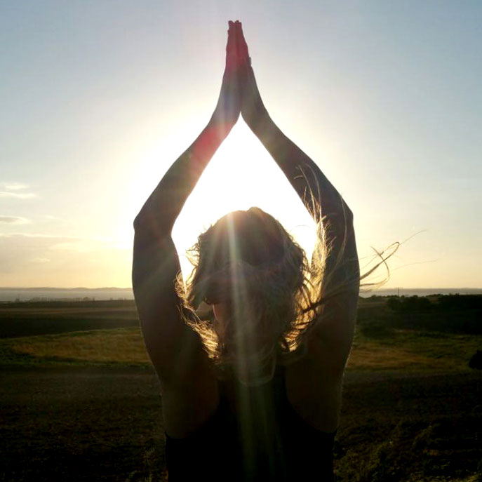angebot yoga verliebt sunset yoga